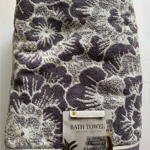 Bath Towel 100 Cotton30inX58in(76cm X147cm) Purple Soft/Absortbent/Durable 2pcs